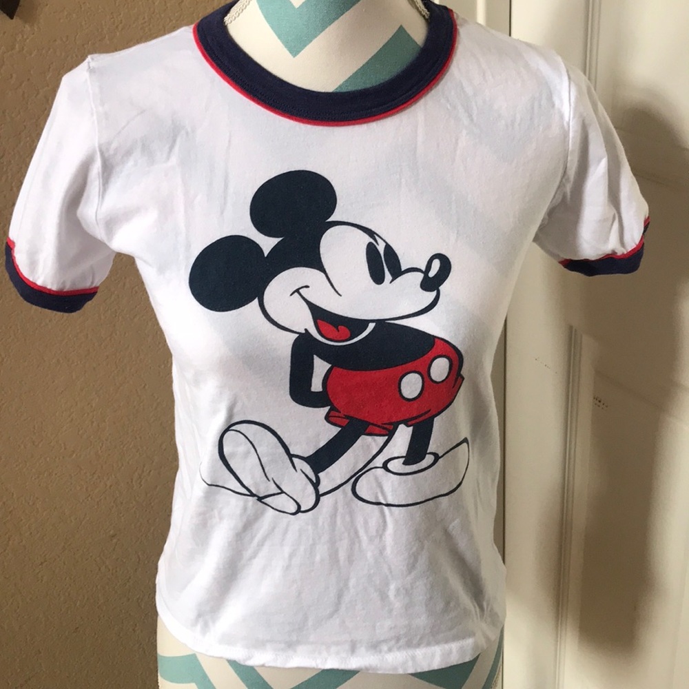 ❤️❤️Disney Mickey Mouse T-Shirt Size M**